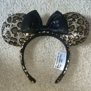 Minnie ears